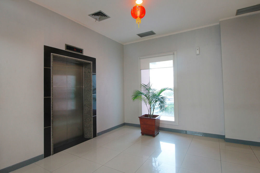 Airy Glodok Pinangsia Raya Jakarta Hotel Bagian luar foto