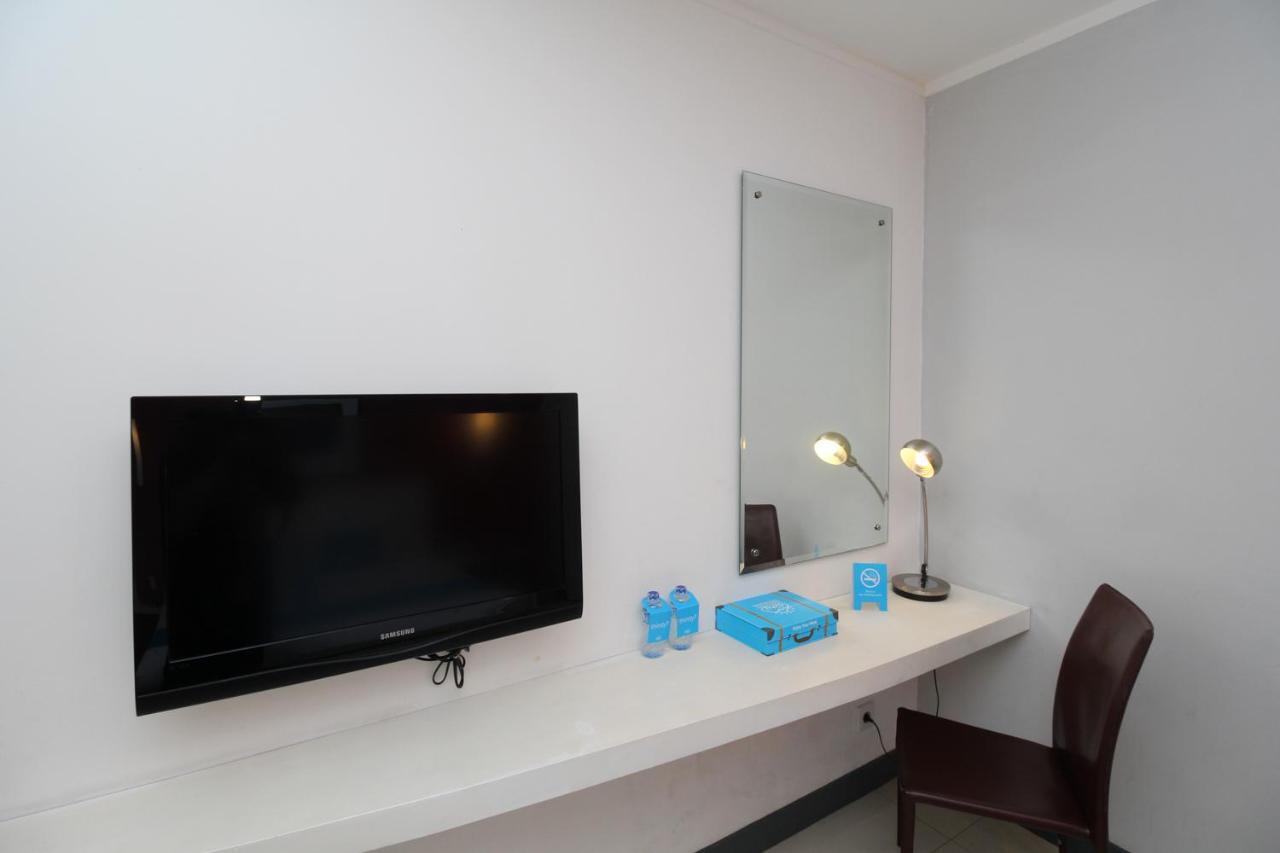 Airy Glodok Pinangsia Raya Jakarta Hotel Bagian luar foto